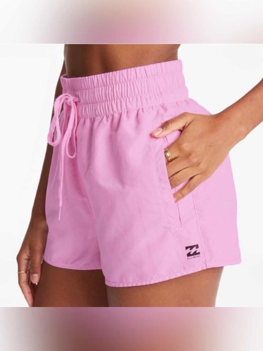 NWT BIllabong Sol Searcher New Volley Shorts